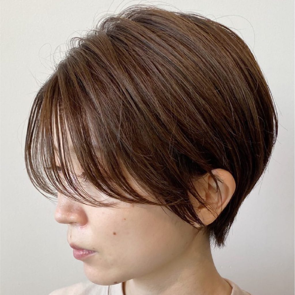 お手入れ簡単！大人ショートヘア